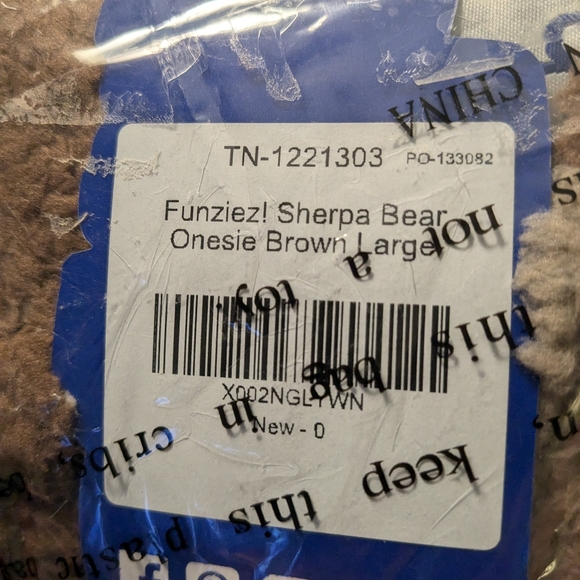 Sherpa Bear Onesie UNISEX Large - Picture 10 of 11